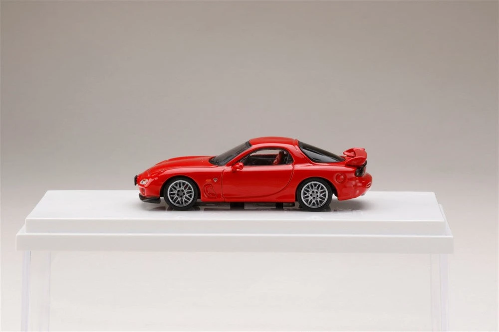 Hobby Japan 1:64 Mazda RX-7 FD3S Spirit R Type A In Vintage Red 2 Hobby Japan 1:64 Mazda RX-7 FD3S Spirit R Type A In Vintage Red - Image 2