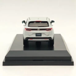 Hobby Japan 1/43 Honda VEZEL E:HEV Z Premium Sunlight White (P) HJ432002SW Diecast Model Car Limited Collection 12 Hobby Japan 1/43 Honda VEZEL E:HEV Z Premium Sunlight White (P) HJ432002SW Diecast Model Car Limited Collection -Horizone 5bc70a3dec1e5e01658c3e243101714a
