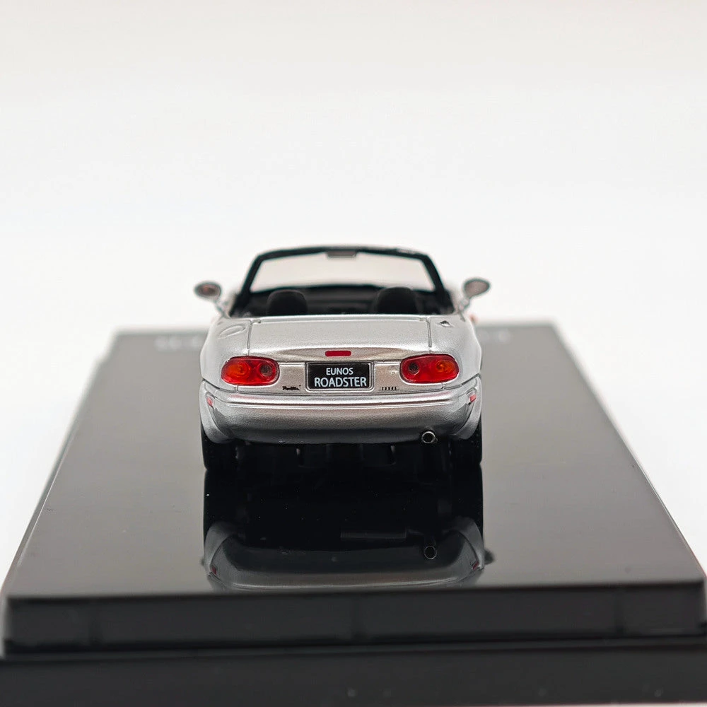 1/64 Hobby JAPAN Mazda EUNOS ROADSTER NA6CE WITH TONNEAU COVER Silver HJ642025AS Diecast Models Car Limited Collection Auto Toys Gift 8 1/64 Hobby JAPAN Mazda EUNOS ROADSTER NA6CE WITH TONNEAU COVER Silver HJ642025AS Diecast Models Car Limited Collection Auto Toys Gift - Image 8