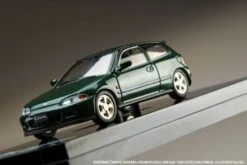 Hobby Japan 1:64 Honda Civic (EG6) SiR-S With Engine Display In Rosanne Green Pearl -Horizone HJ641017SG 06