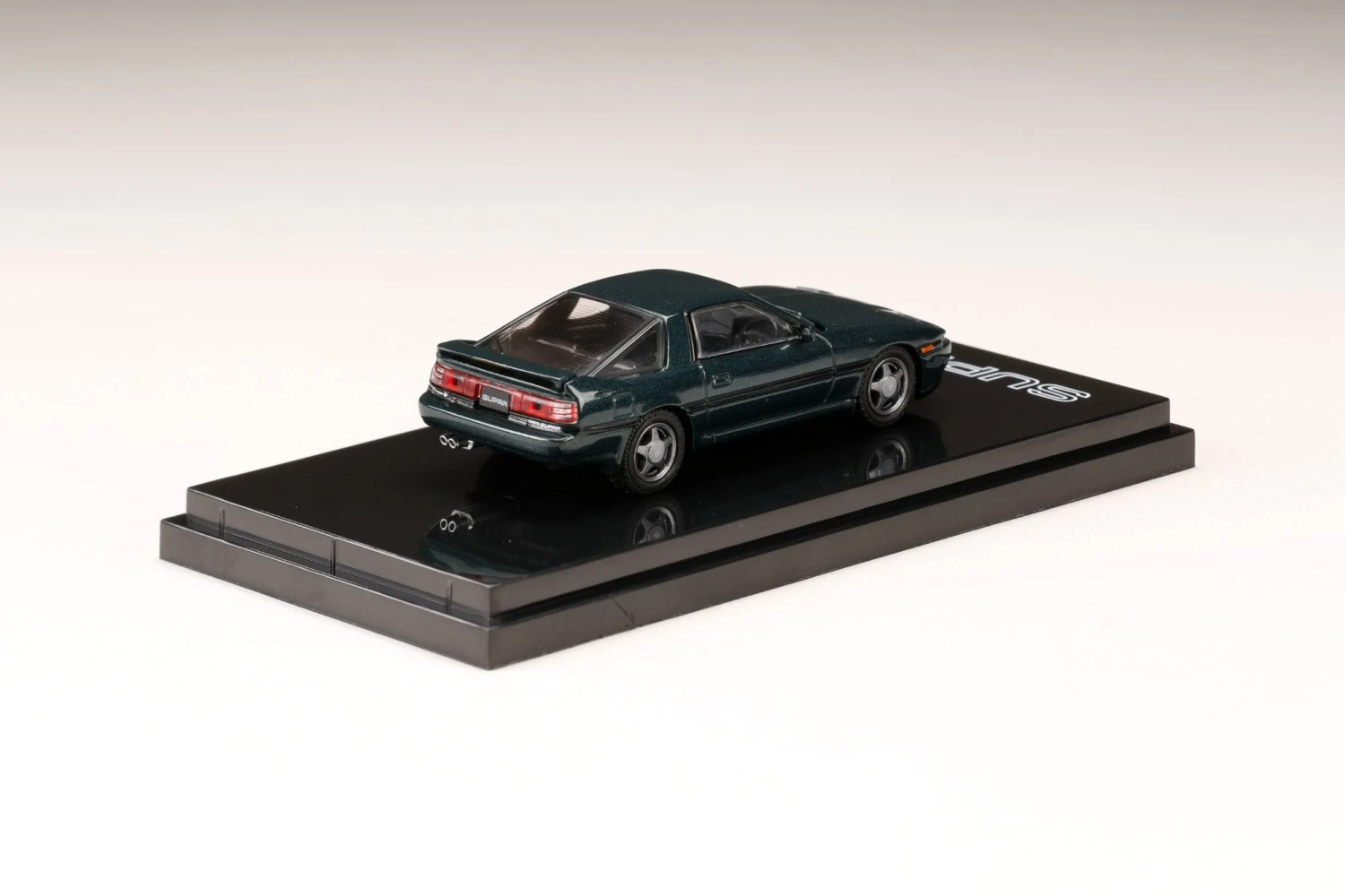 Hobby Japan 1:64 Toyota Supra (A70) 2.5 GT Twin Turbo R Dark Green Mica 2 Hobby Japan 1:64 Toyota Supra (A70) 2.5 GT Twin Turbo R Dark Green Mica - Image 2