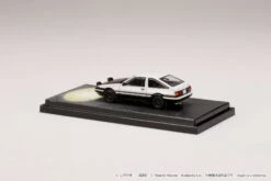 Hobby Japan 1:64 Toyota Sprinter Trueno (AE86) Initial D Final Version VS Shinji Inui -Horizone HJ641052DE R