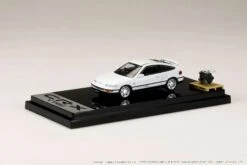 Hobby Japan 1:64 Honda CR-X SiR (EF8) 1989 With Engine Display Model In White
