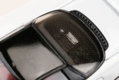 Hobby Japan 1:64 Honda NSX (NA1) Type-R 1992 In Championship White With Engine Display Model -Horizone HJ642006RAW 3