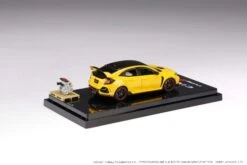 Hobby Japan 1:64 Honda Civic Type-R Limited Edition (FK8) 2020 With Engine Display Model In Sunlight Yellow II -Horizone HJ642055BY R