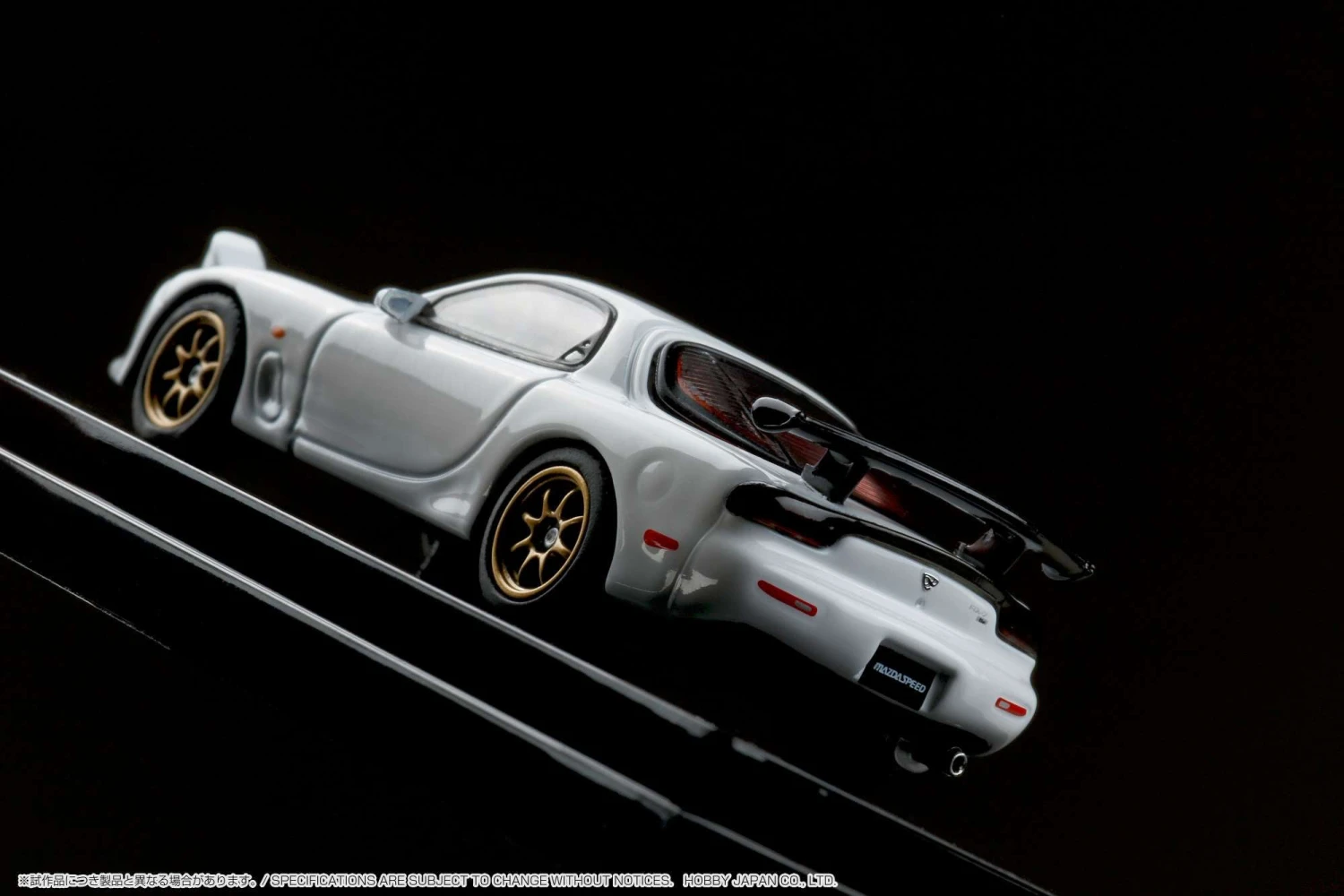 Hobby Japan 1:64 Mazda RX-7 Efini (FD3S) A-Spec With GT Wing In Pure White 5 Hobby Japan 1:64 Mazda RX-7 Efini (FD3S) A-Spec With GT Wing In Pure White - Image 5