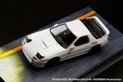Hobby Japan 1:64 Mazda RX-7 (FC3S) Initial D VS Kyoichi Sudo With Ryosuke Takahashi Figure -Horizone HJ643043D 01