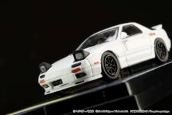 Hobby Japan 1:64 Mazda RX-7 (FC3S) Initial D VS Kyoichi Sudo With Ryosuke Takahashi Figure -Horizone HJ643043D 03