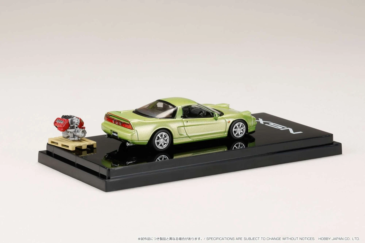 Hobby Japan 1:64 Honda NSX Coupe With Engine Display Model In Lime Green Metallic 2 Hobby Japan 1:64 Honda NSX Coupe With Engine Display Model In Lime Green Metallic - Image 2